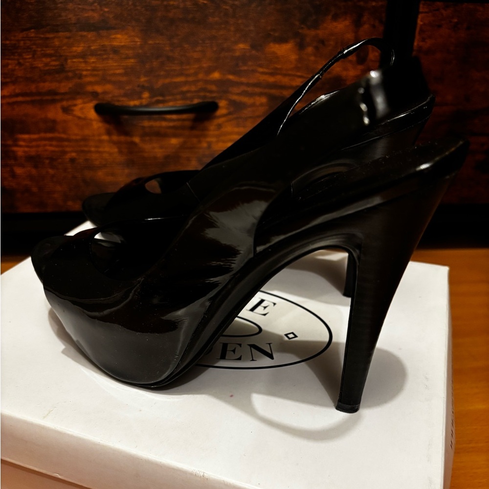 Jessica Simpson Platforms Black 7M